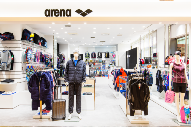 arena 天神VIORO店