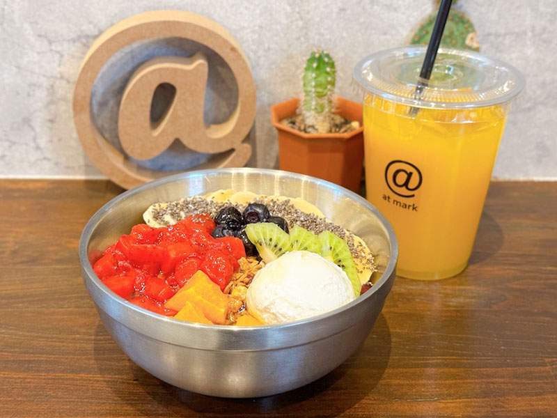 @atmark cafe 福岡店