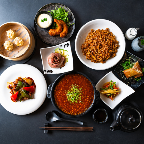 中華酒場 博多黒白 天神春吉本店