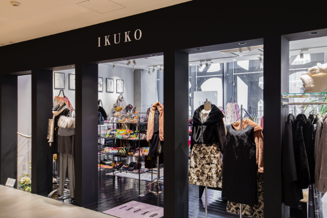 IKUKO 福岡VIORO店