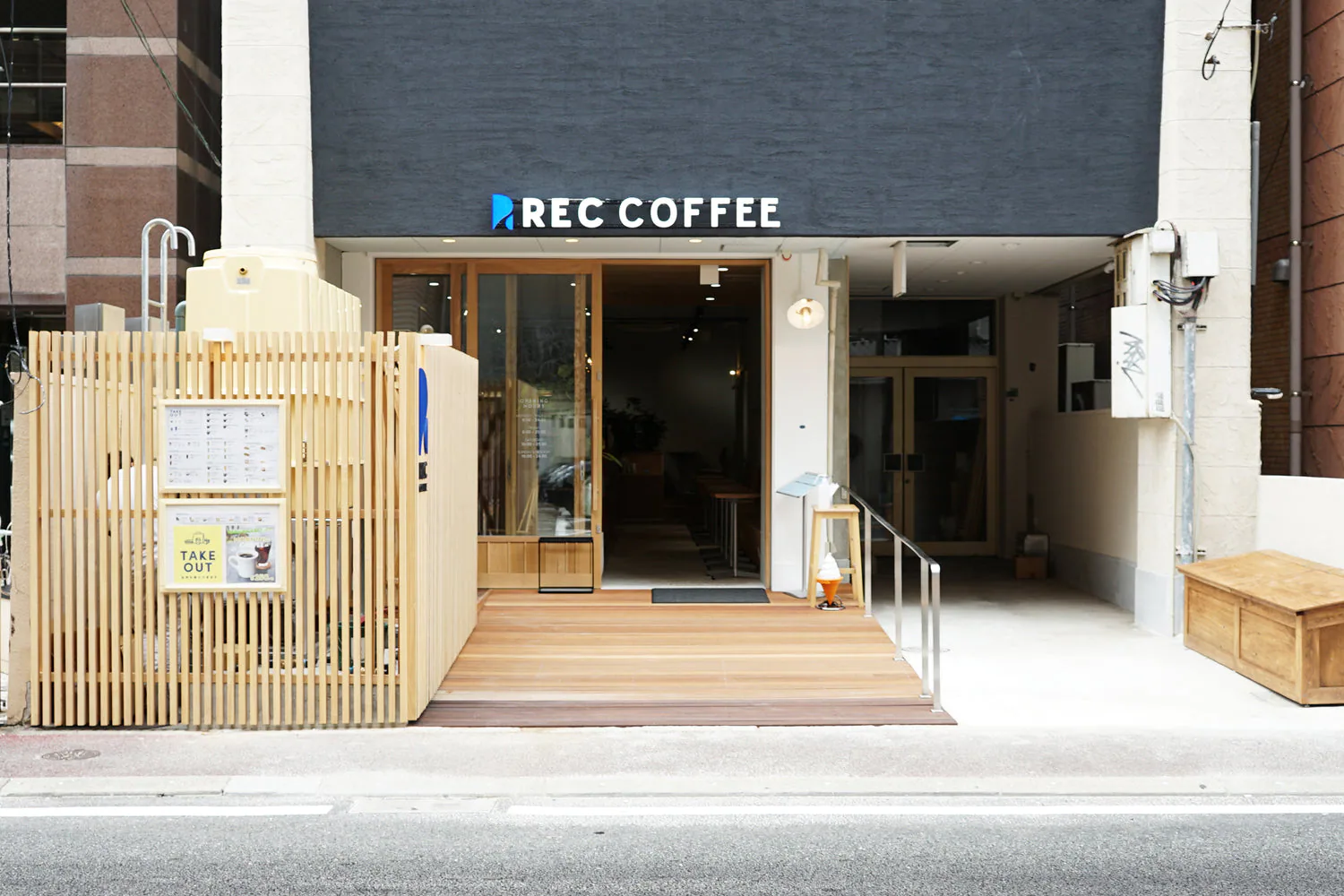 REC COFFEE 天神南店