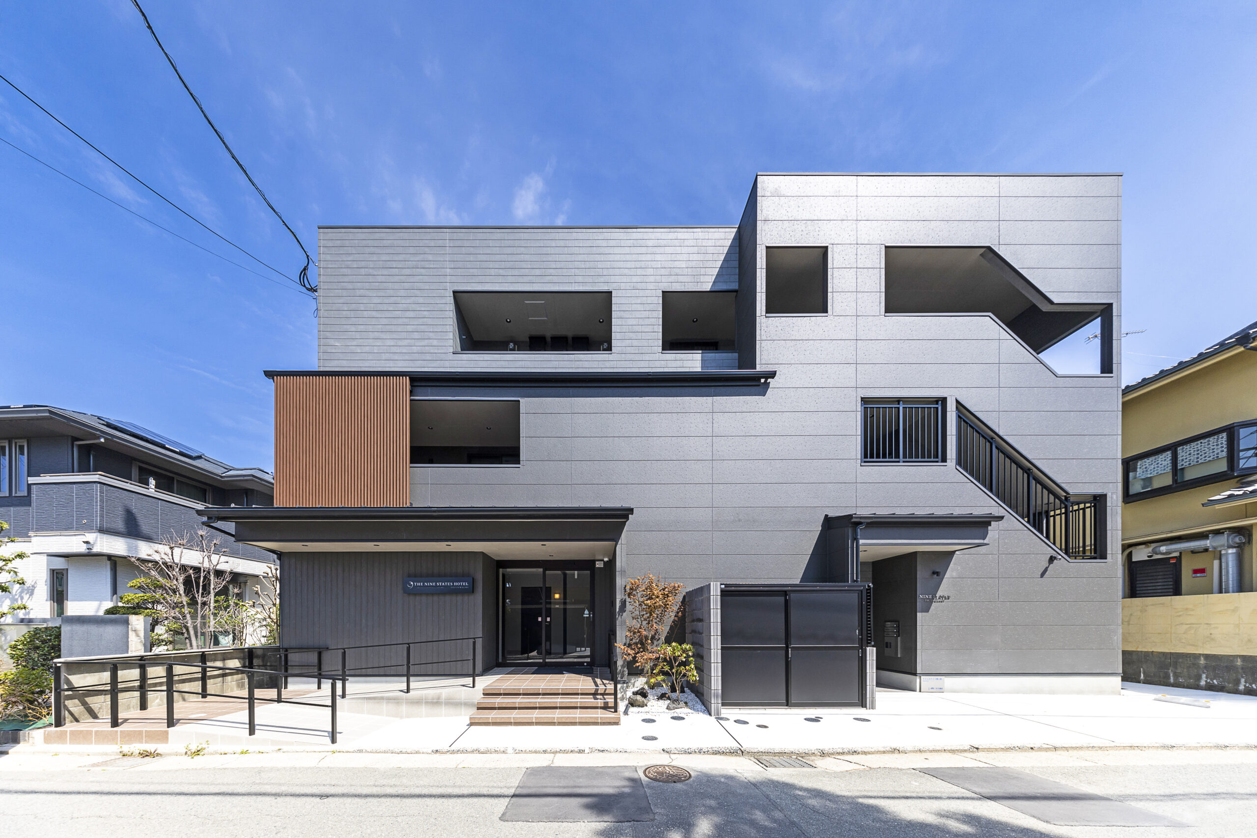 THE NINE STATES HOTEL TOJINMACHI