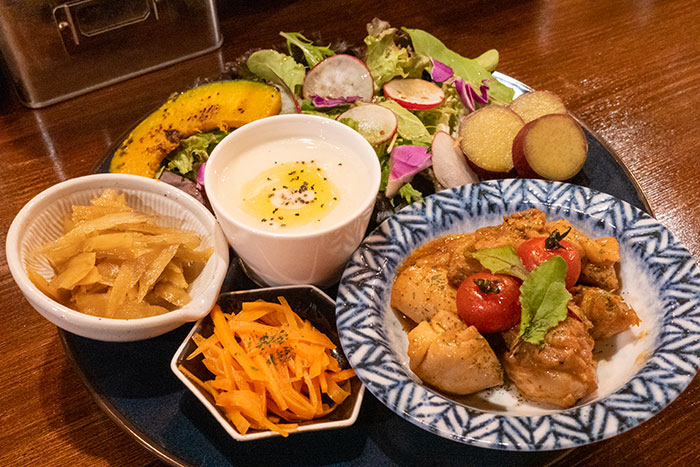 walk side cafe