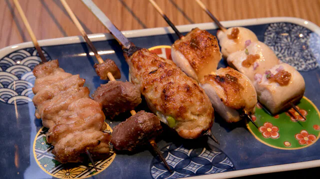 焼鳥芽色